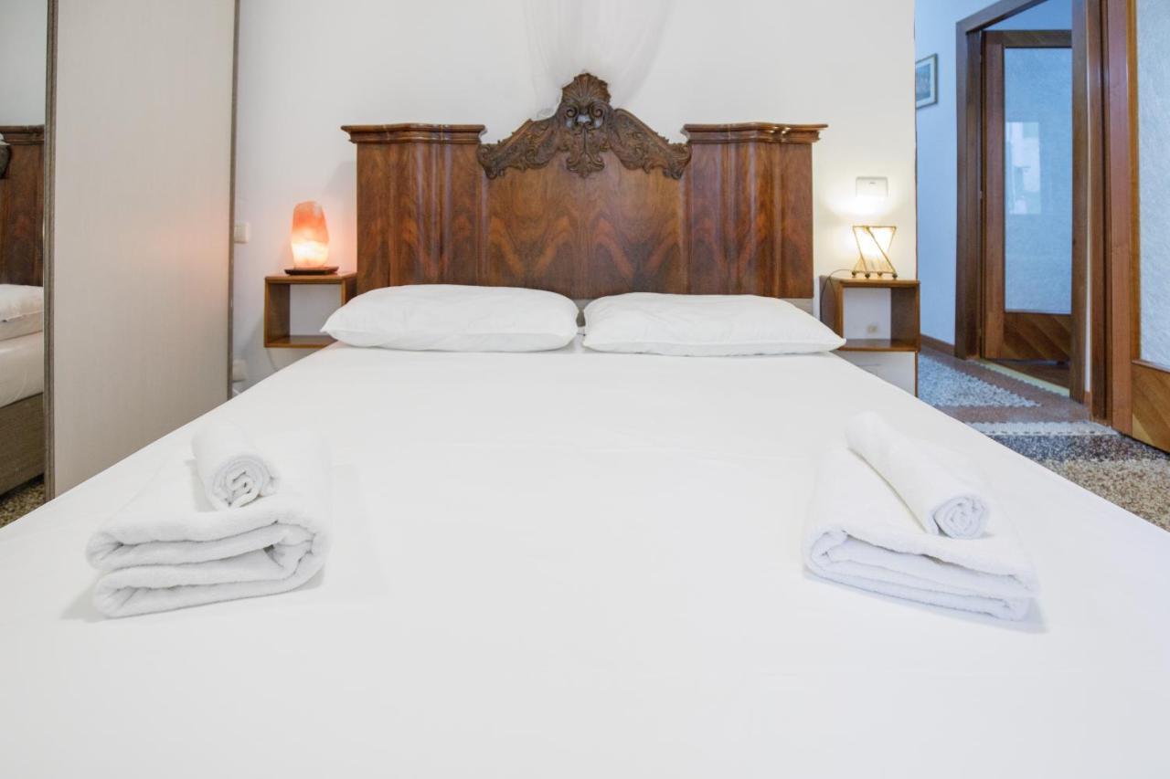 Gozzi House - Comoda Casa - Free Parking - Easy To Venice! Местре Екстер'єр фото