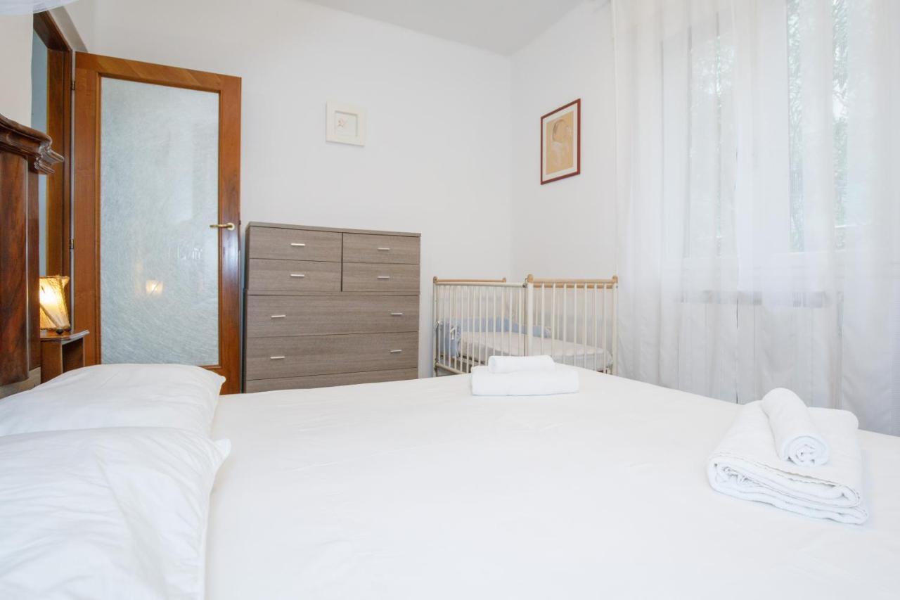 Gozzi House - Comoda Casa - Free Parking - Easy To Venice! Местре Екстер'єр фото