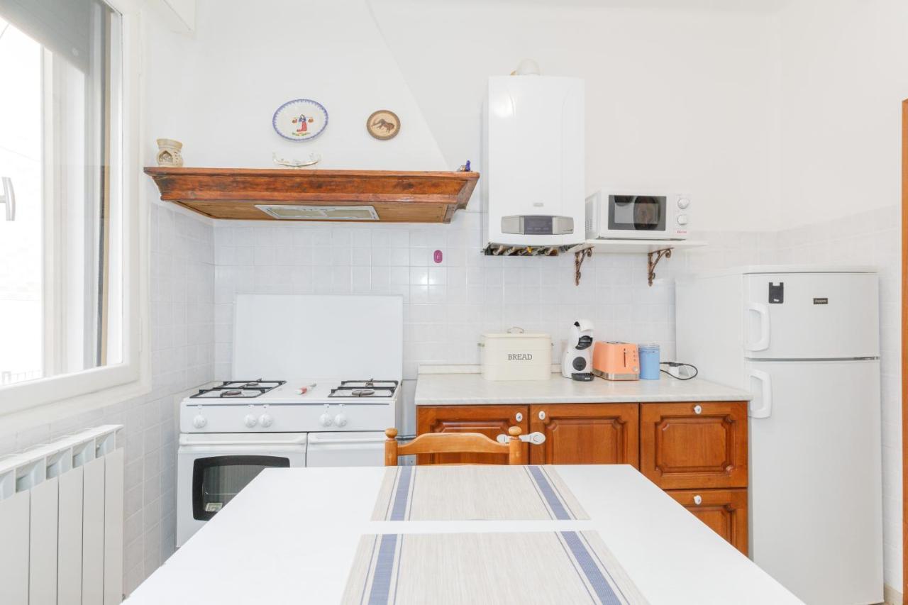 Gozzi House - Comoda Casa - Free Parking - Easy To Venice! Местре Екстер'єр фото